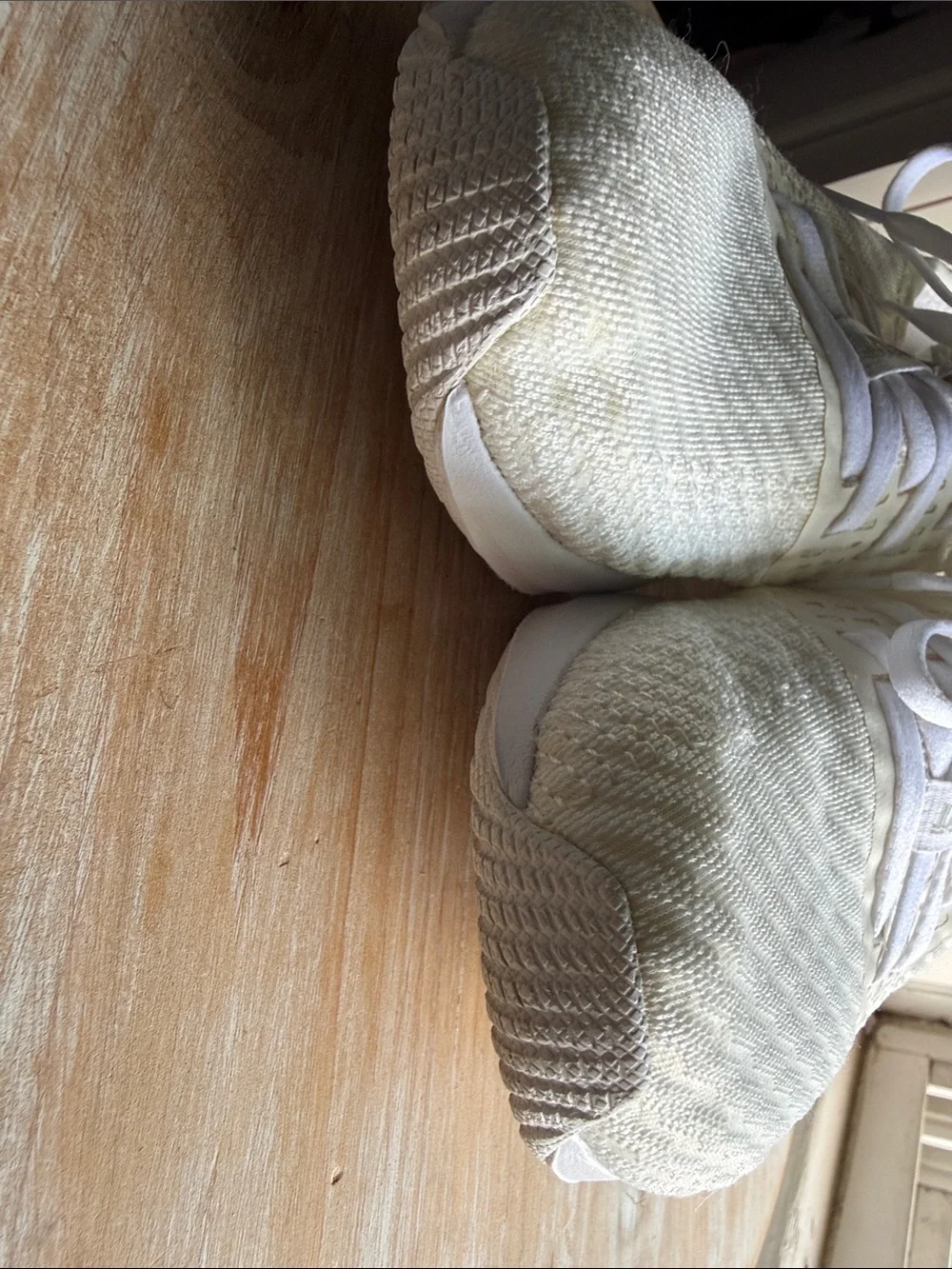New Balance lightweight knit
